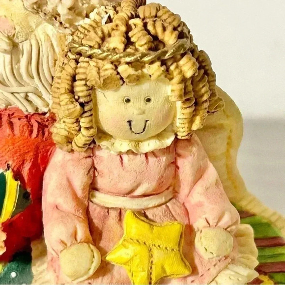 San Francisco Music Box Company Keep Christmas In Your Heart Santa & Girl Works - Picture 9 of 13